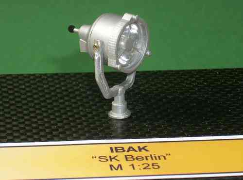IBAK Suchscheinwerfer
